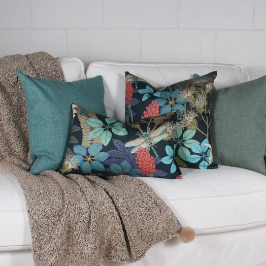 Blankets &amp; Cushions in Victoria &amp; Nanaimo BC