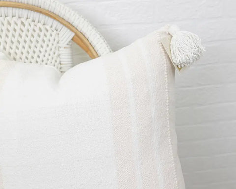 Pom-Pom Cotton Pink Cushion