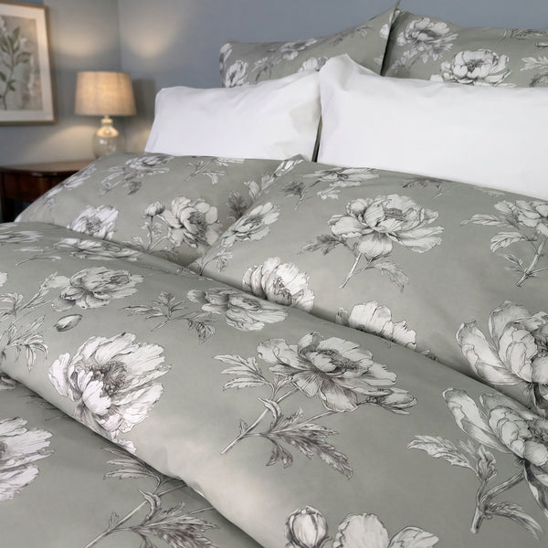 Camelia Bedding