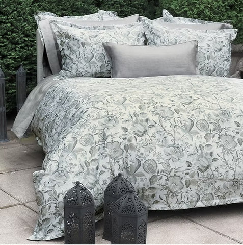 St. Genève-Inesa Bedding