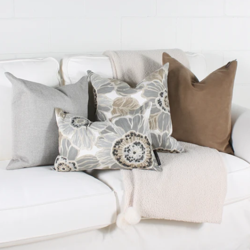 Kasa Cushion