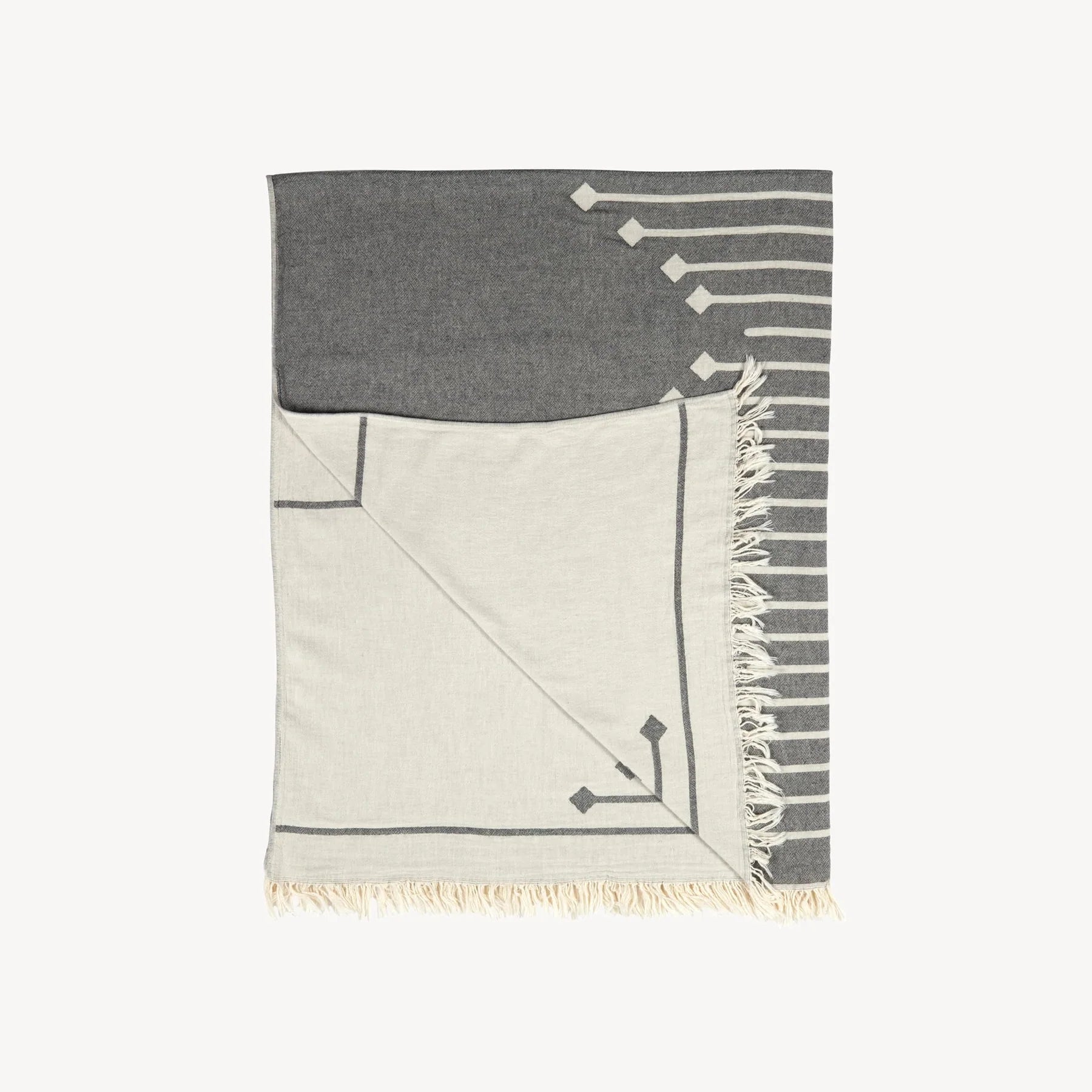 Arrow XL Towel Throw