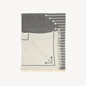 Arrow XL Towel Throw