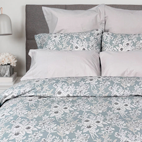 Gloria Bedding -
